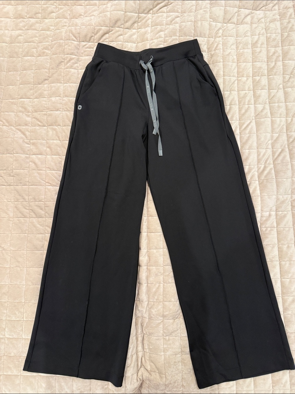 Figs Black Salina Wide-Leg Scrub Pants